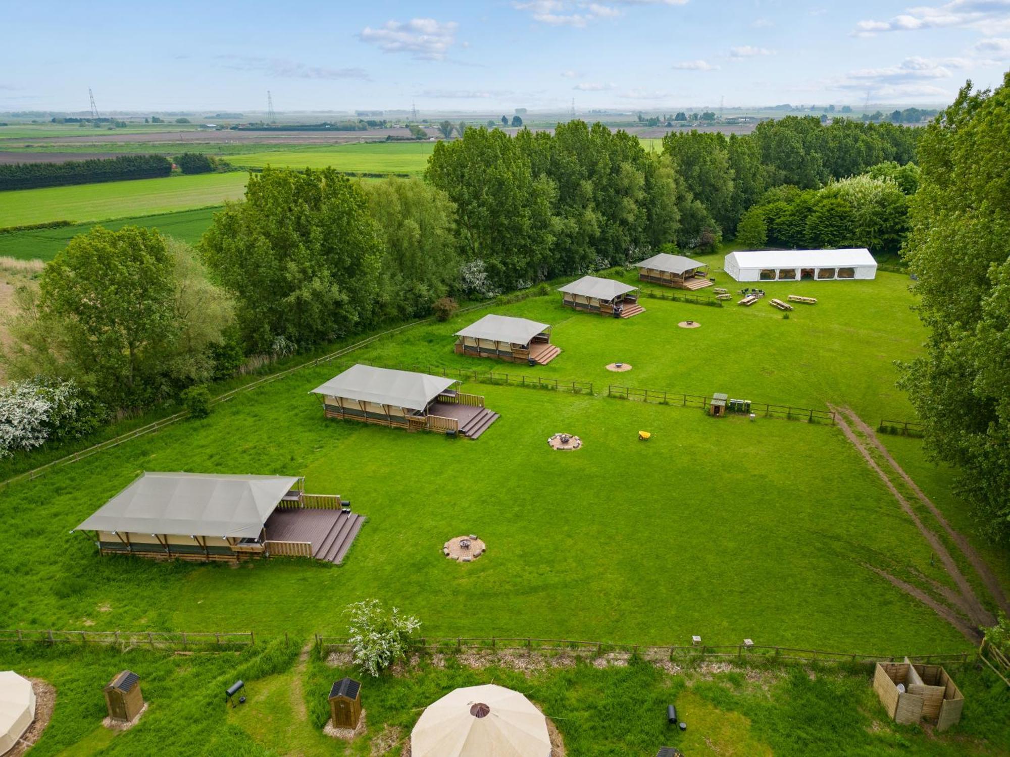 Hotel Horsley Hale Farm Glamping à Ely Extérieur photo